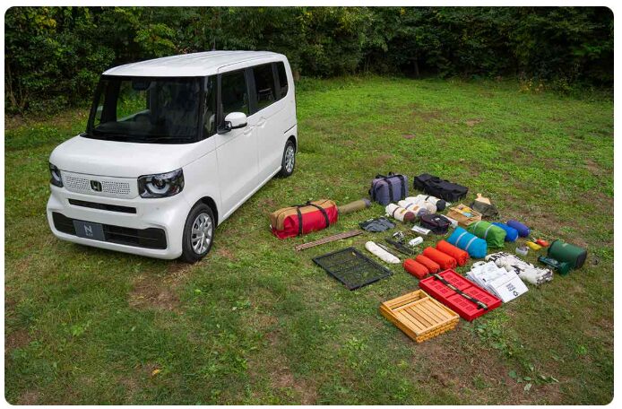 キャンプ荷物積み込み