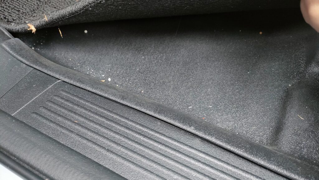 フリードのマット下マット