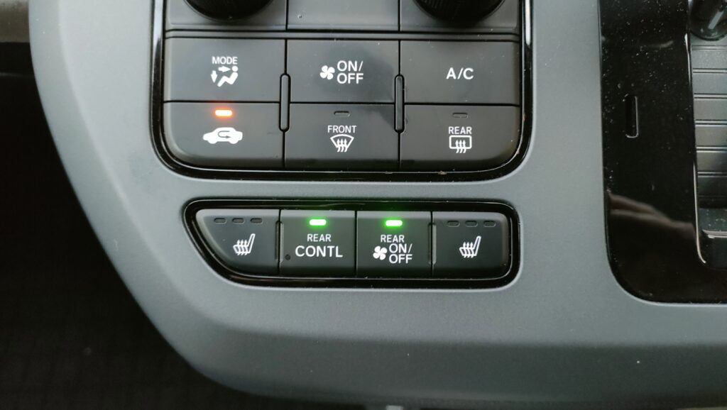 新型フリードのリアクーラーあり・なし比較で後悔しない選び方